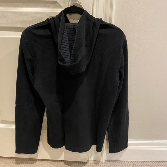 Lacoste black hoodie, size 5 - Picture 2 of 2